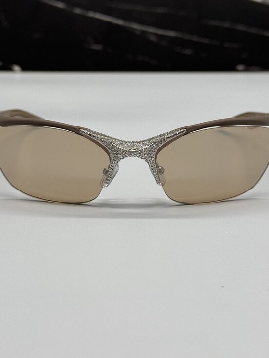 NEW FENDI FE40176U 46G LIMITED EDITION SUNGLASSES BEIGE WOMEN EYEWEAR FENDI main image 4